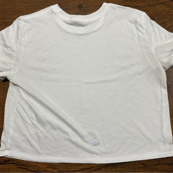 Alo White Crop Top Small - Picture 3 of 4